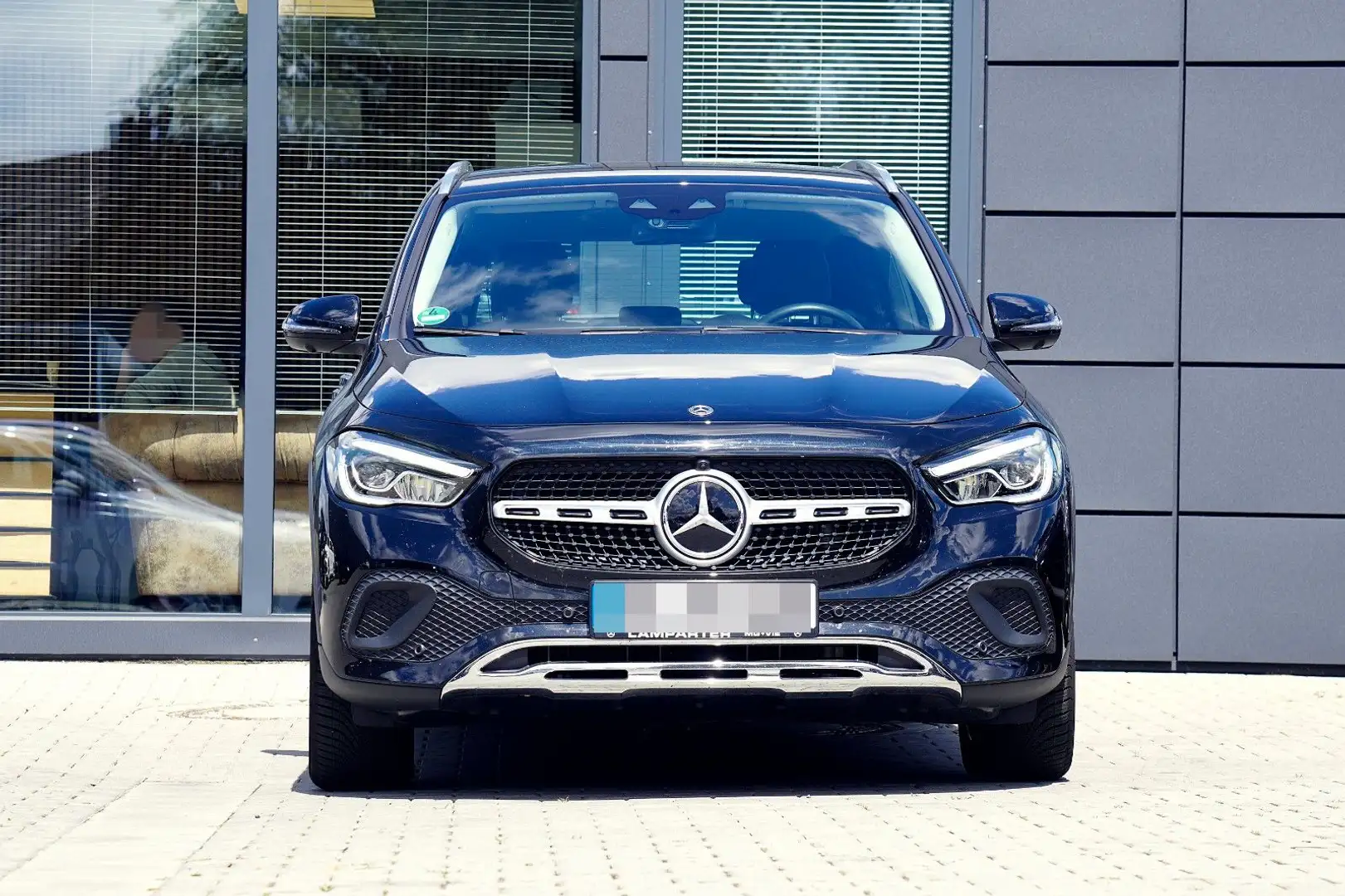 Mercedes-Benz GLA 250 4Matic MIT 2 JAHREN GARANTIE !!! Noir - 2