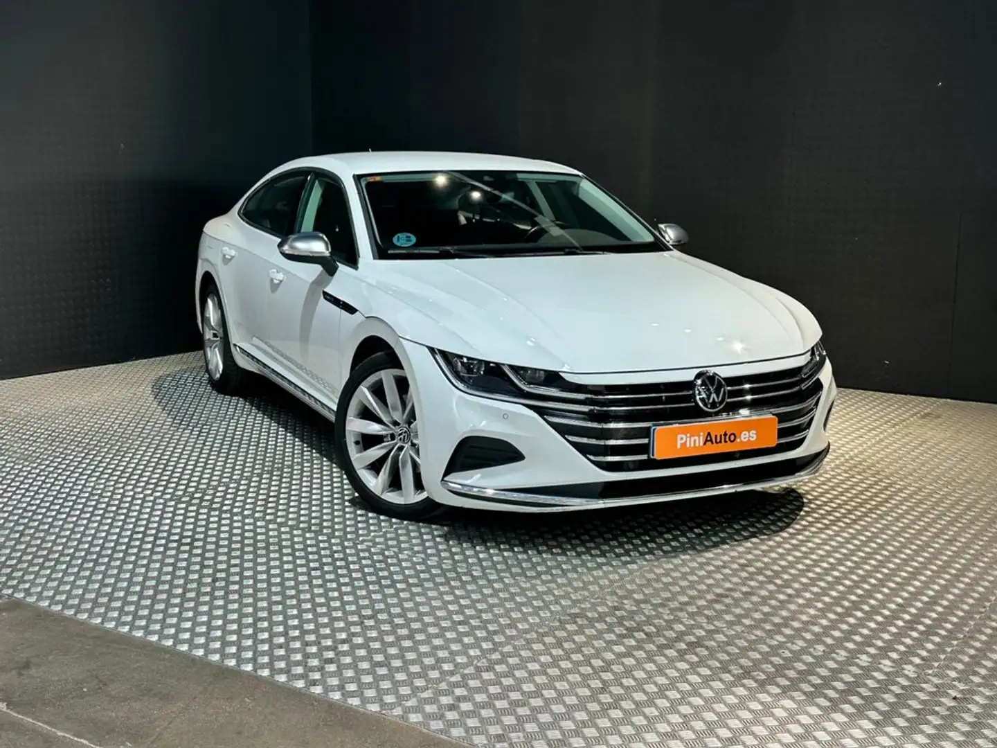 Volkswagen Arteon 2.0TDI Elegance DSG7 110kW Blanco - 2