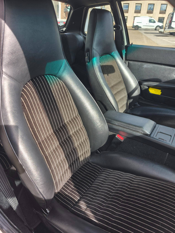 Porsche 944 944 2.5 Litres  FAIBLE KILOMETRAGE certifié