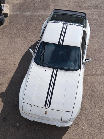 Porsche 944 944 2.5 Litres  FAIBLE KILOMETRAGE certifié