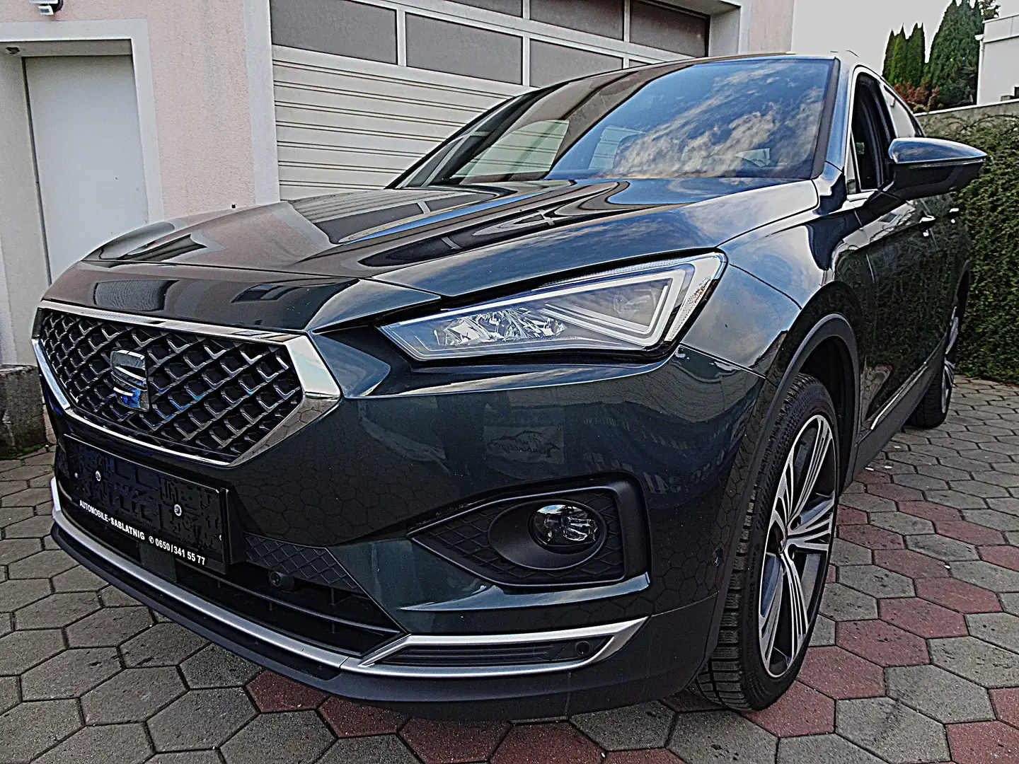 SEAT Tarraco Xcellence 4Drive, ACC, AHV, LED, Virtual Grün - 1