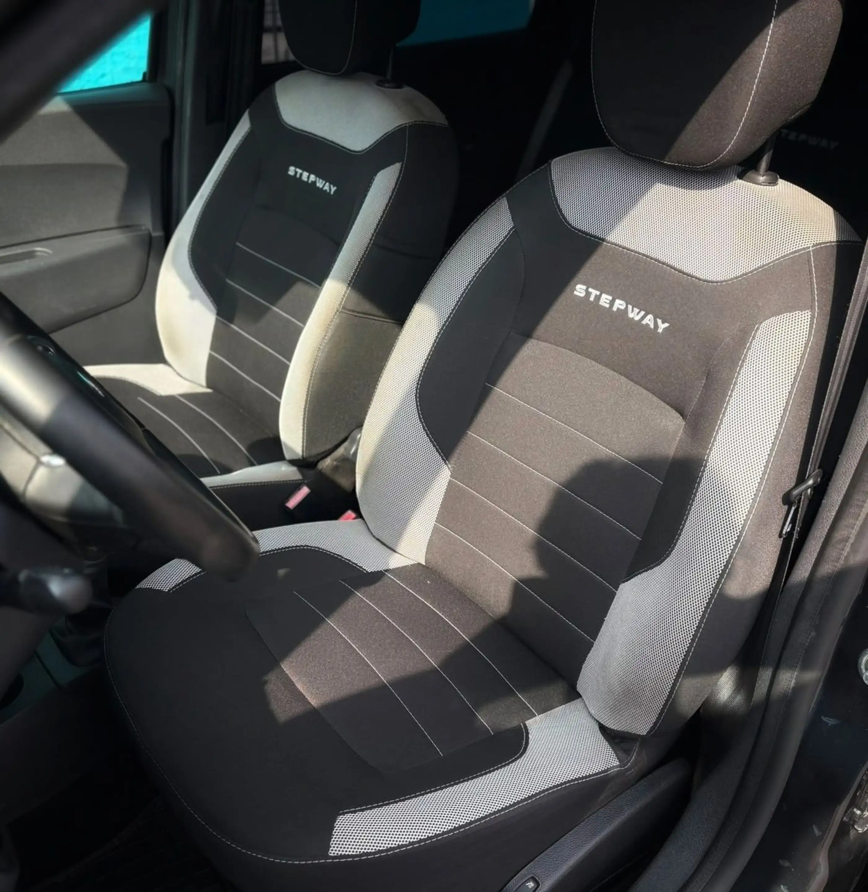 Dacia Lodgy Stepway 115*7 Sitz*Klima*Allwetter*Navi*1H — photo 13