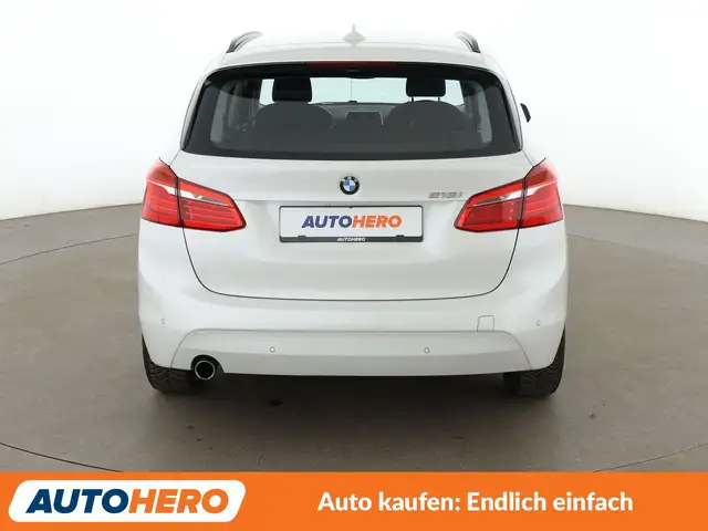 BMW 2 Series view 5