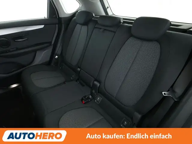 BMW 2 Series view 14