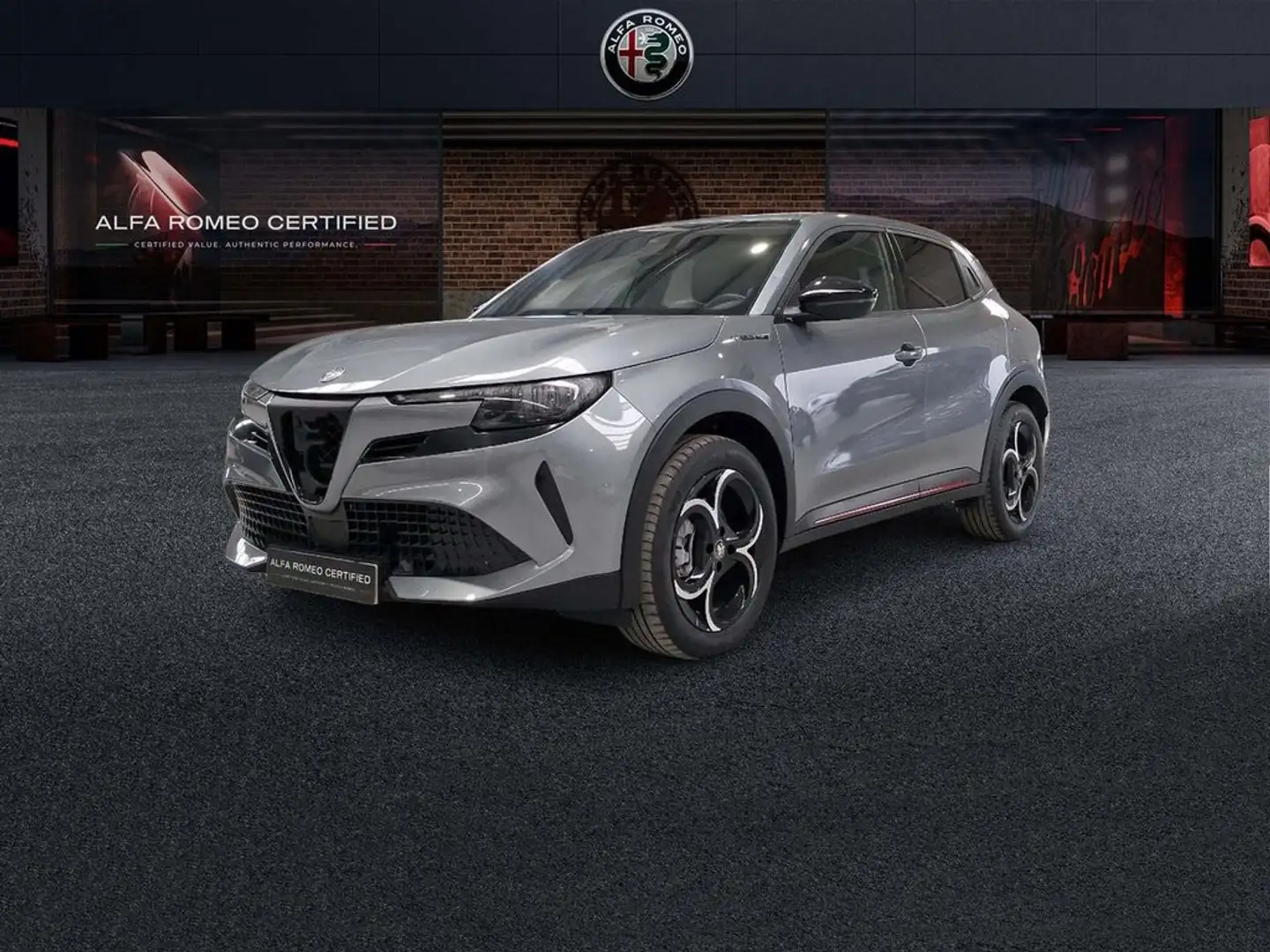 Alfa Romeo Junior Ibrida 100kW (136CV) Gris - 1