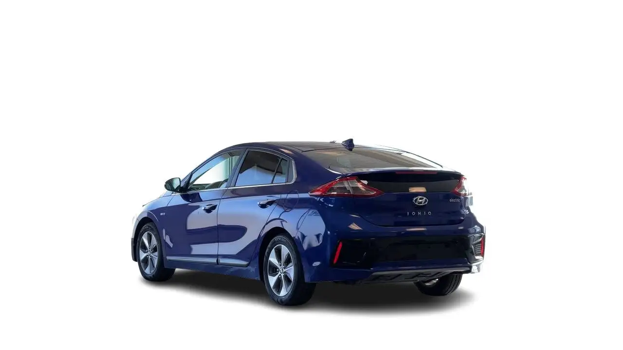 Hyundai IONIQ снимка Hyundai IONIQ