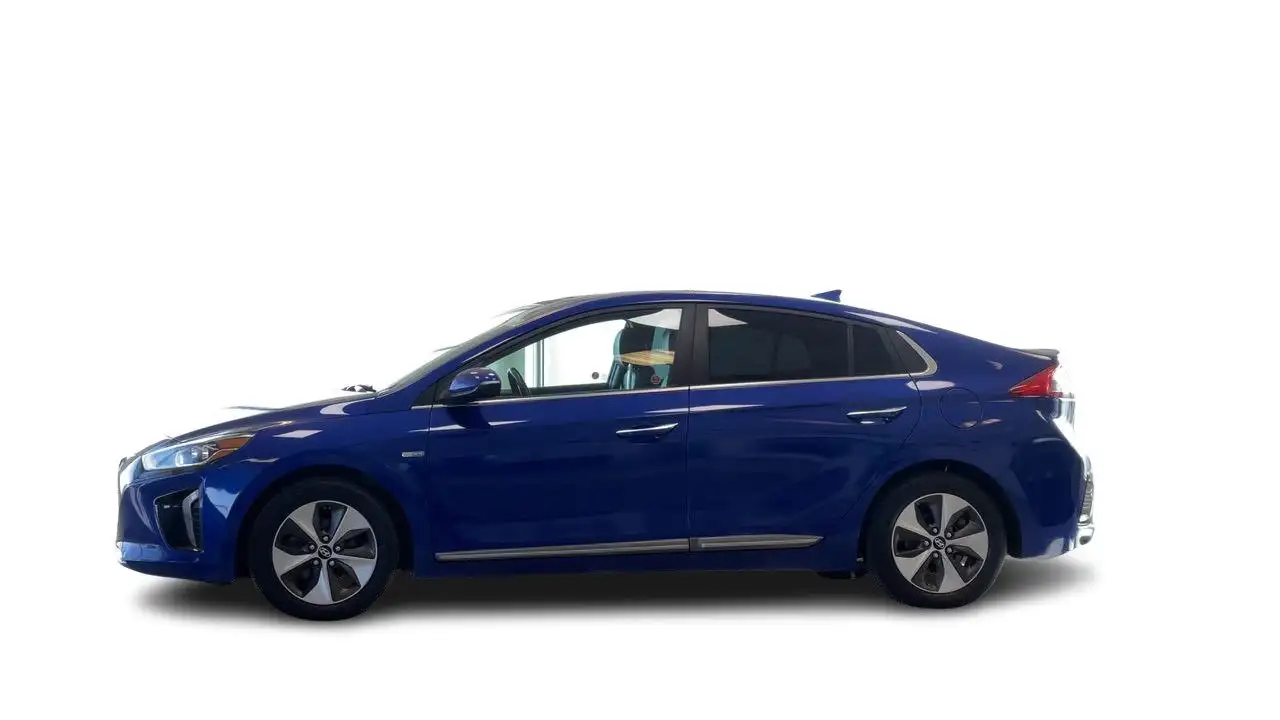 Hyundai IONIQ снимка Hyundai IONIQ
