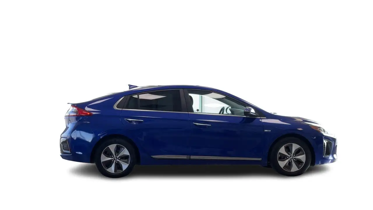 Hyundai IONIQ снимка Hyundai IONIQ