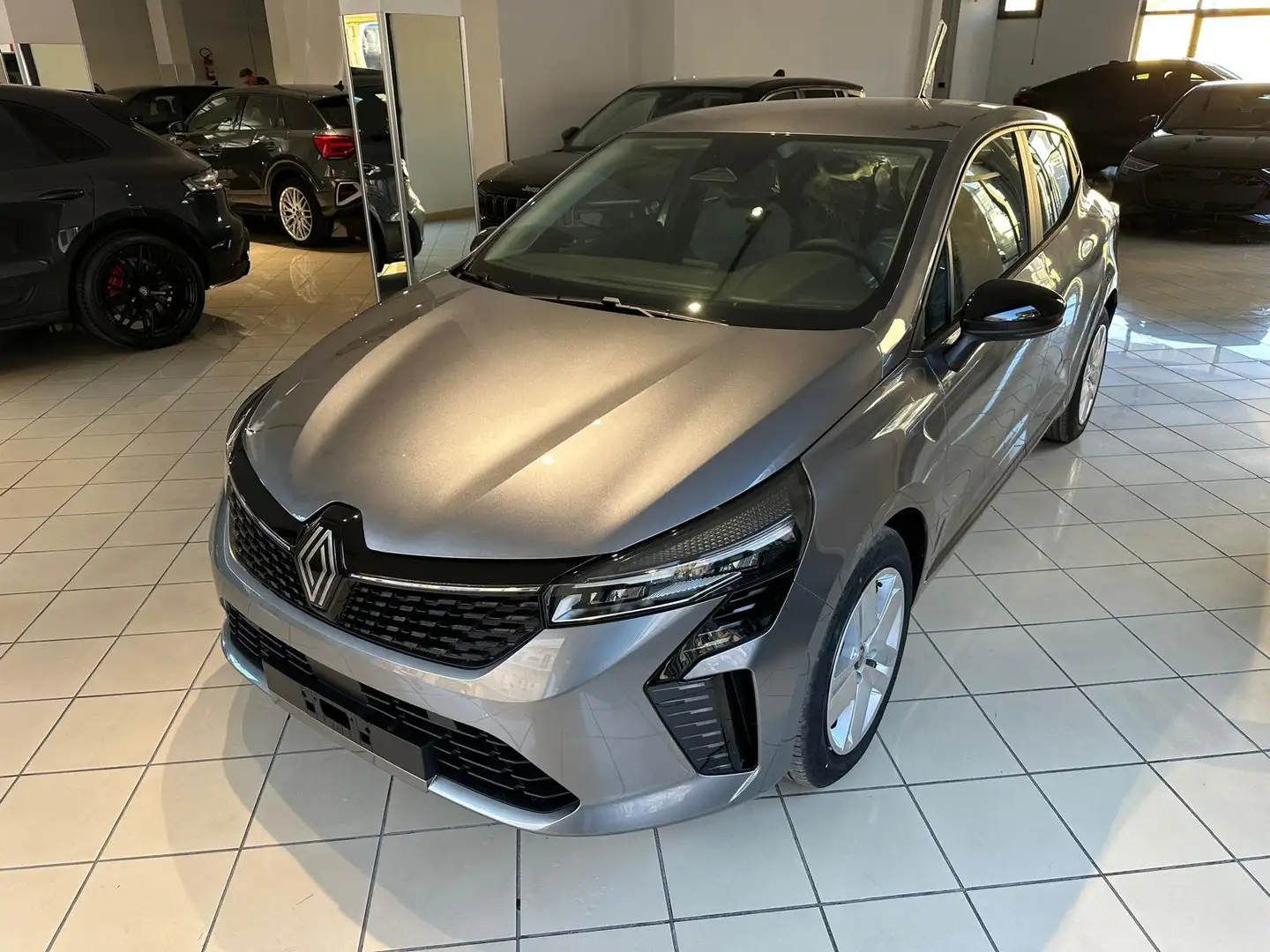 Renault Clio 1.0 tce Evolution Gpl 100cv Grigio - 1