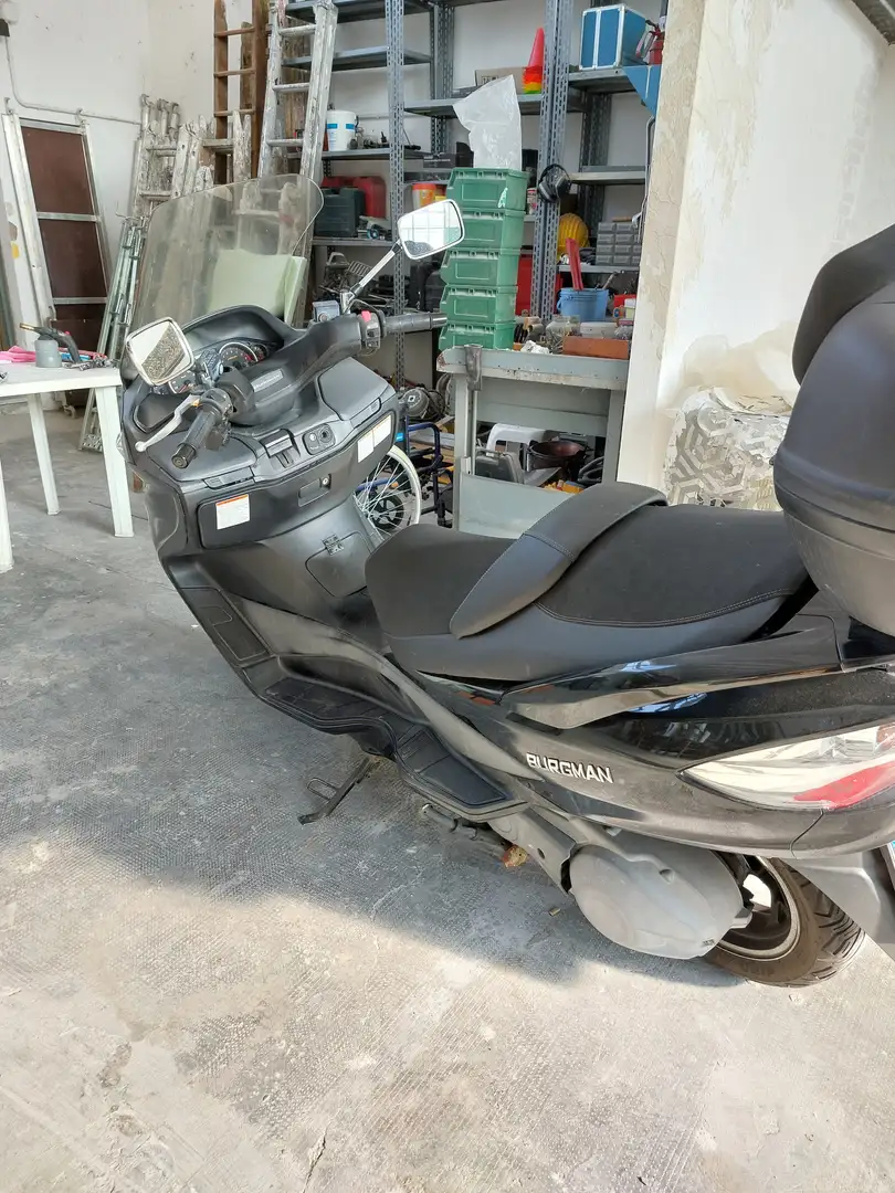 Suzuki Burgman 400 Scooterone Nero - 1