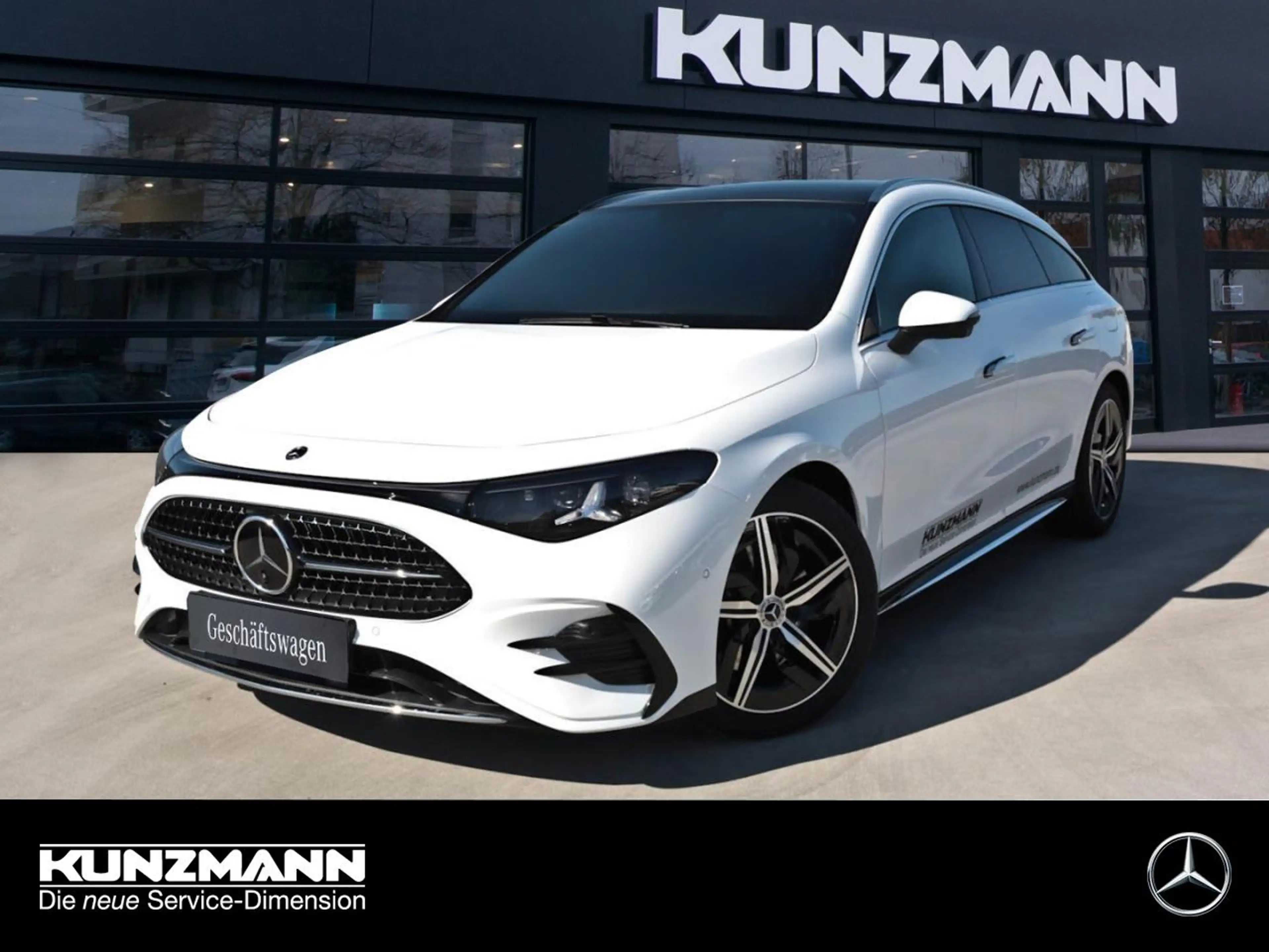 Mercedes-Benz CLA 200 Shooting Brake AMG Panorama Easy-P AHK