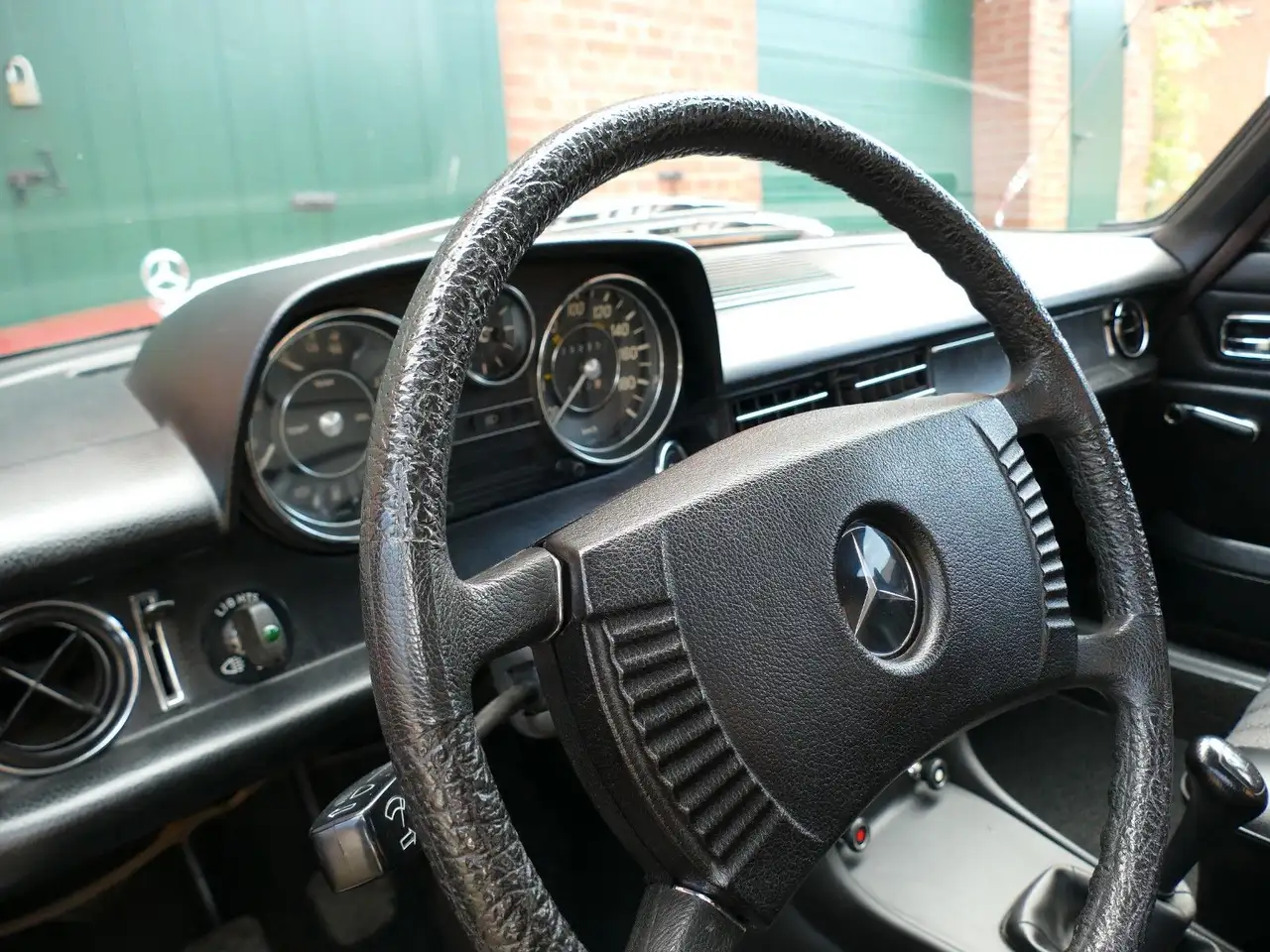 Mercedes-Benz 200 /8 W115 109.835 Km original, foto 6