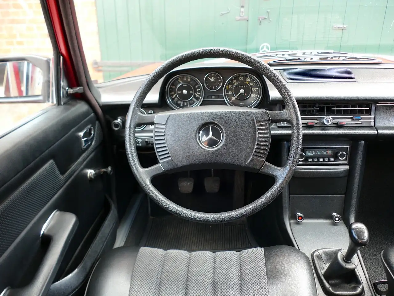 Mercedes-Benz 200 /8 W115 109.835 Km original, foto 9