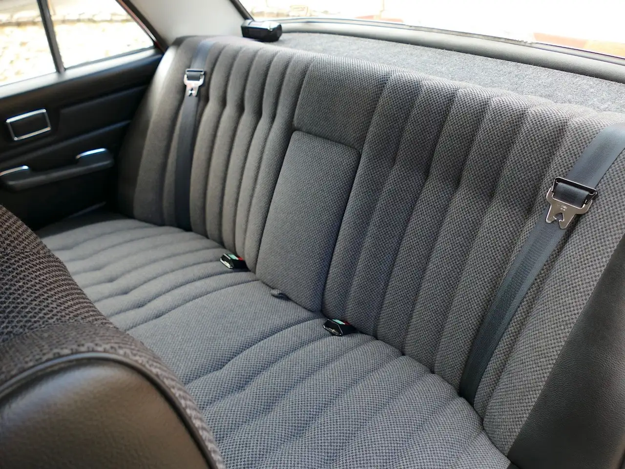 Mercedes-Benz 200 /8 W115 109.835 Km original, foto 7