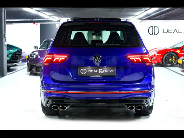 Volkswagen Tiguan view 4