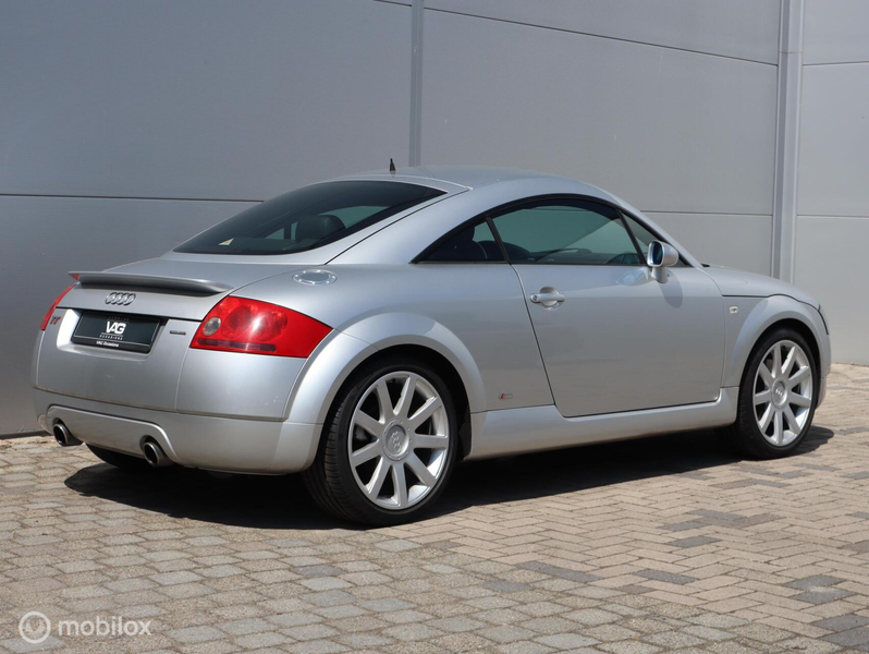 Audi TT 1.8 5V Turbo quattro — photo 9