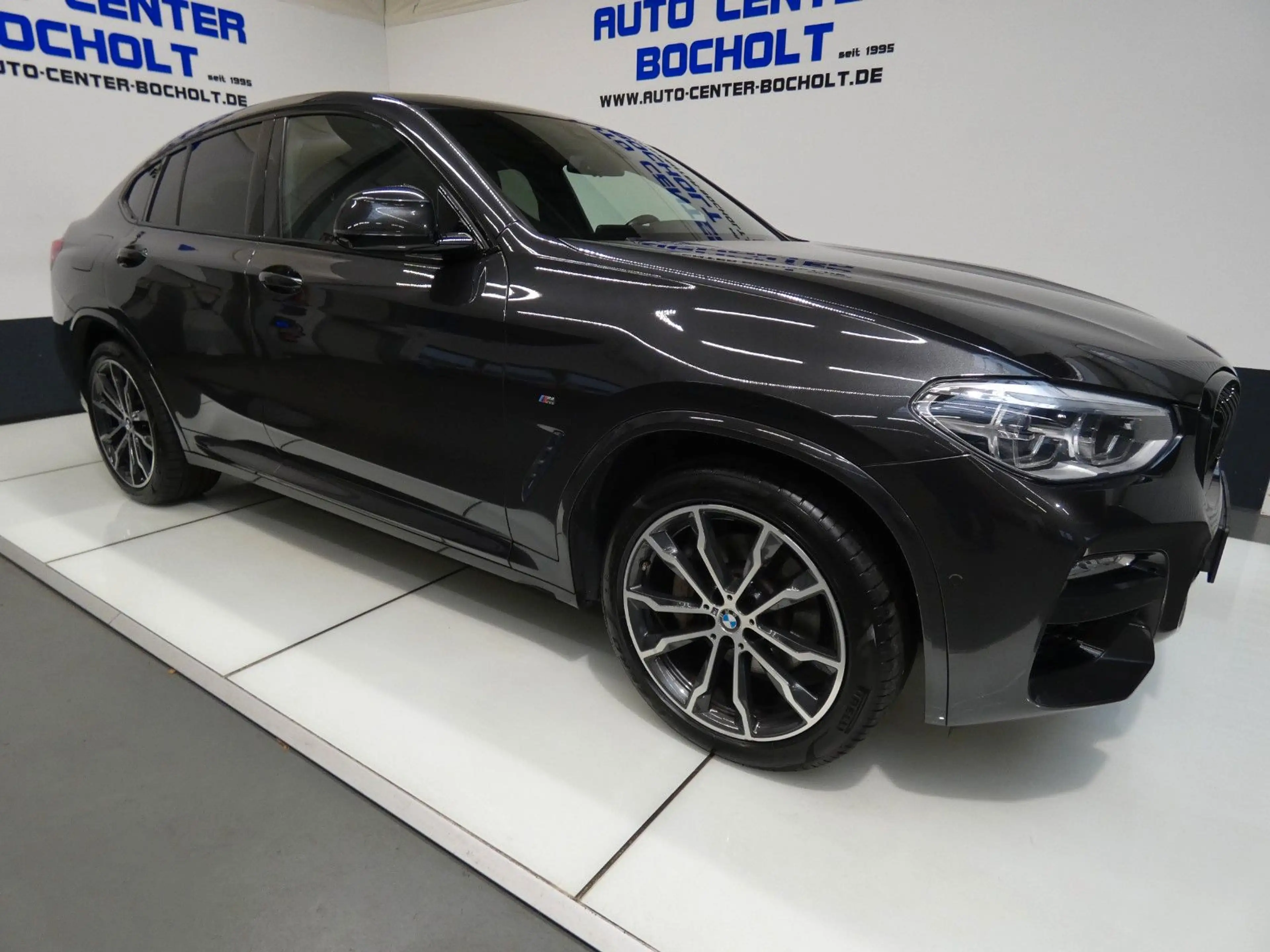 BMW X4 xDrive 25 d M Sport*HUD*Panorama*ACC — photo 3