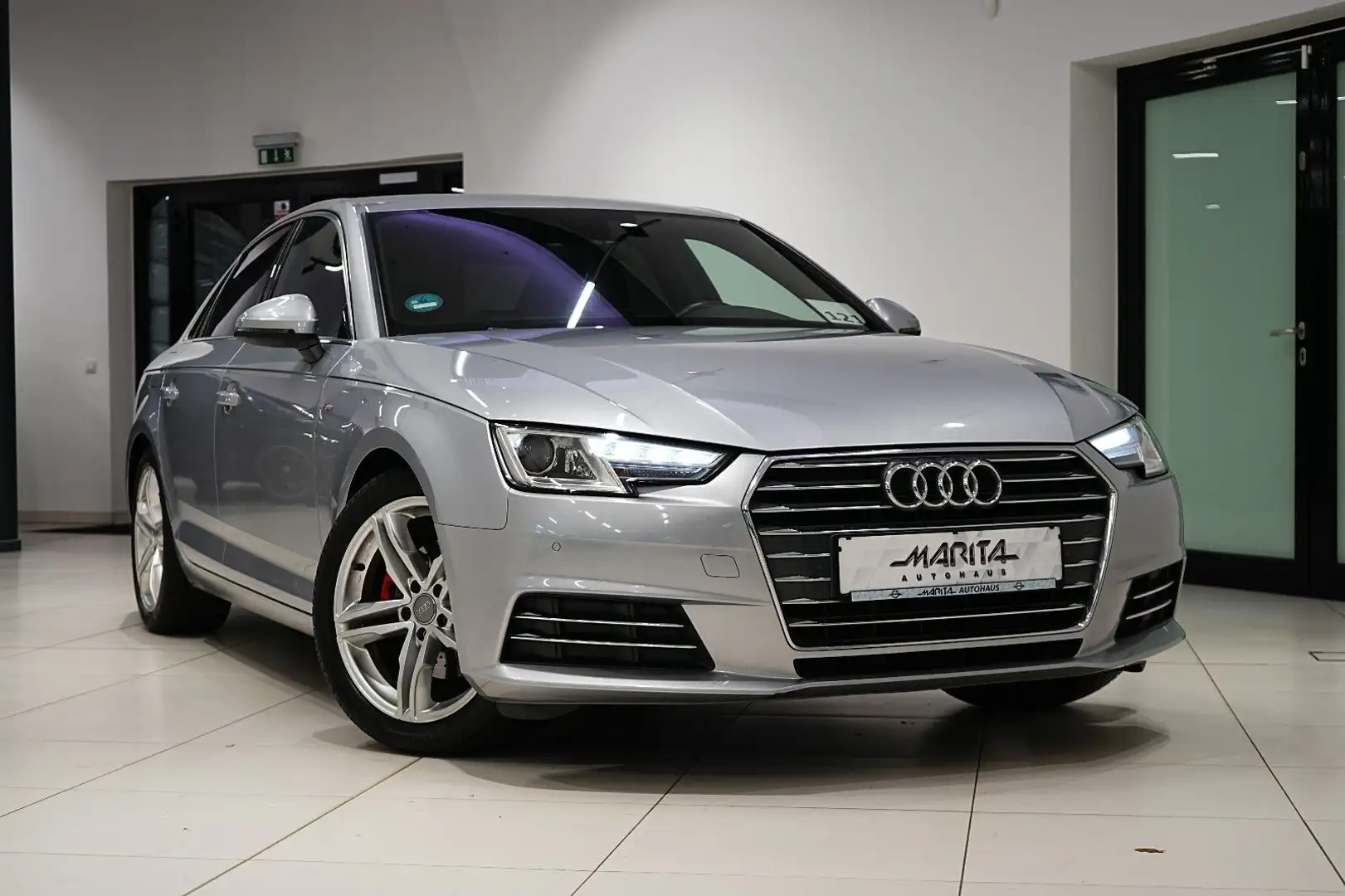 Audi A4 2.0 LIM|S-LINE|TEMPOMAT|PDC|NAVI|LEDER|XENON| Grau - 1