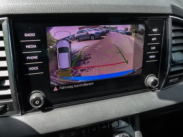 Skoda Karoq view 11