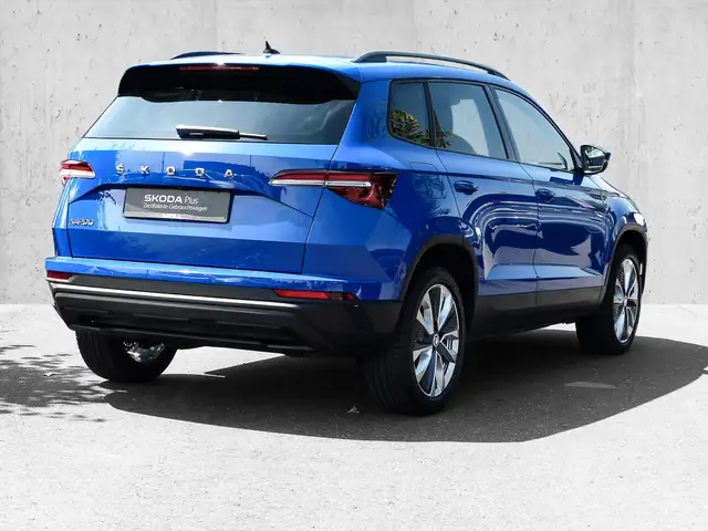 Skoda Karoq view 3