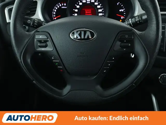 Kia Ceed view 19