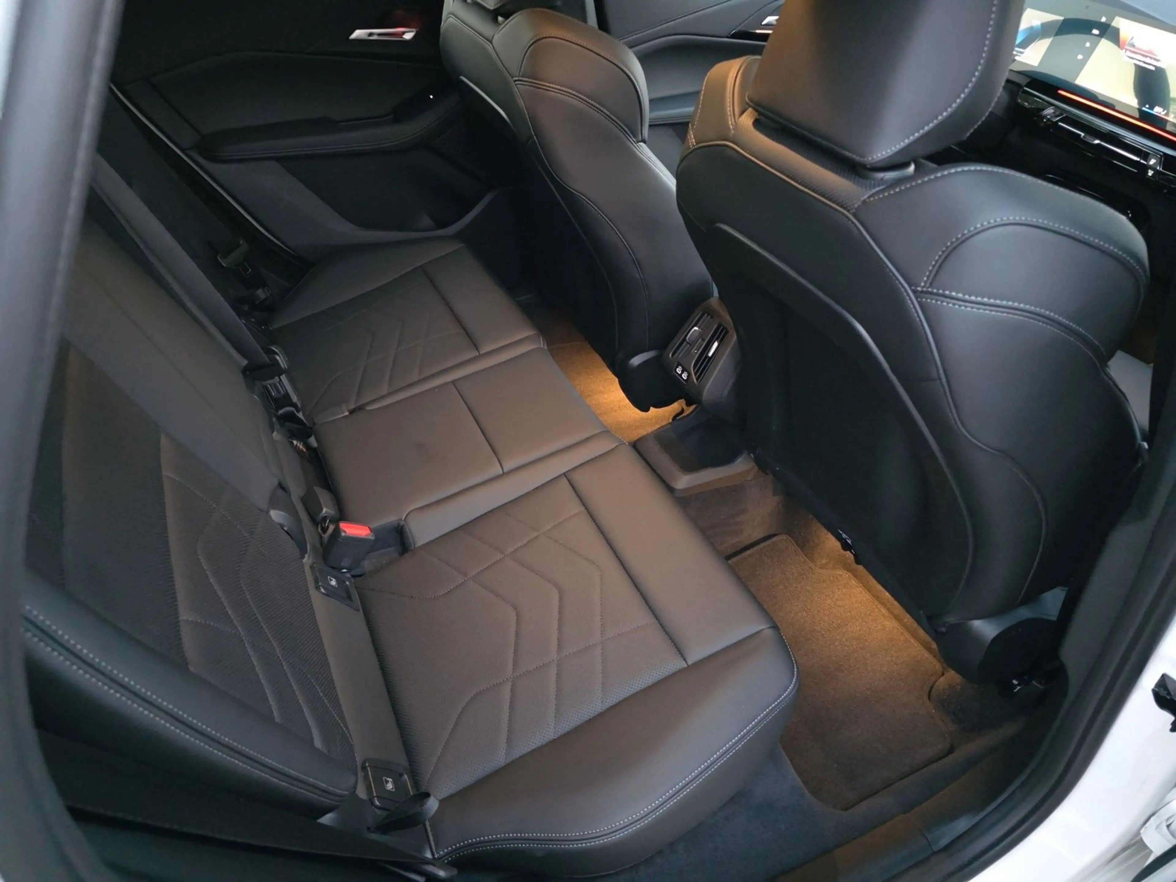 BMW 218 218 2 Active Tourer 218 i M Sport Hiffi Kamera — photo 10