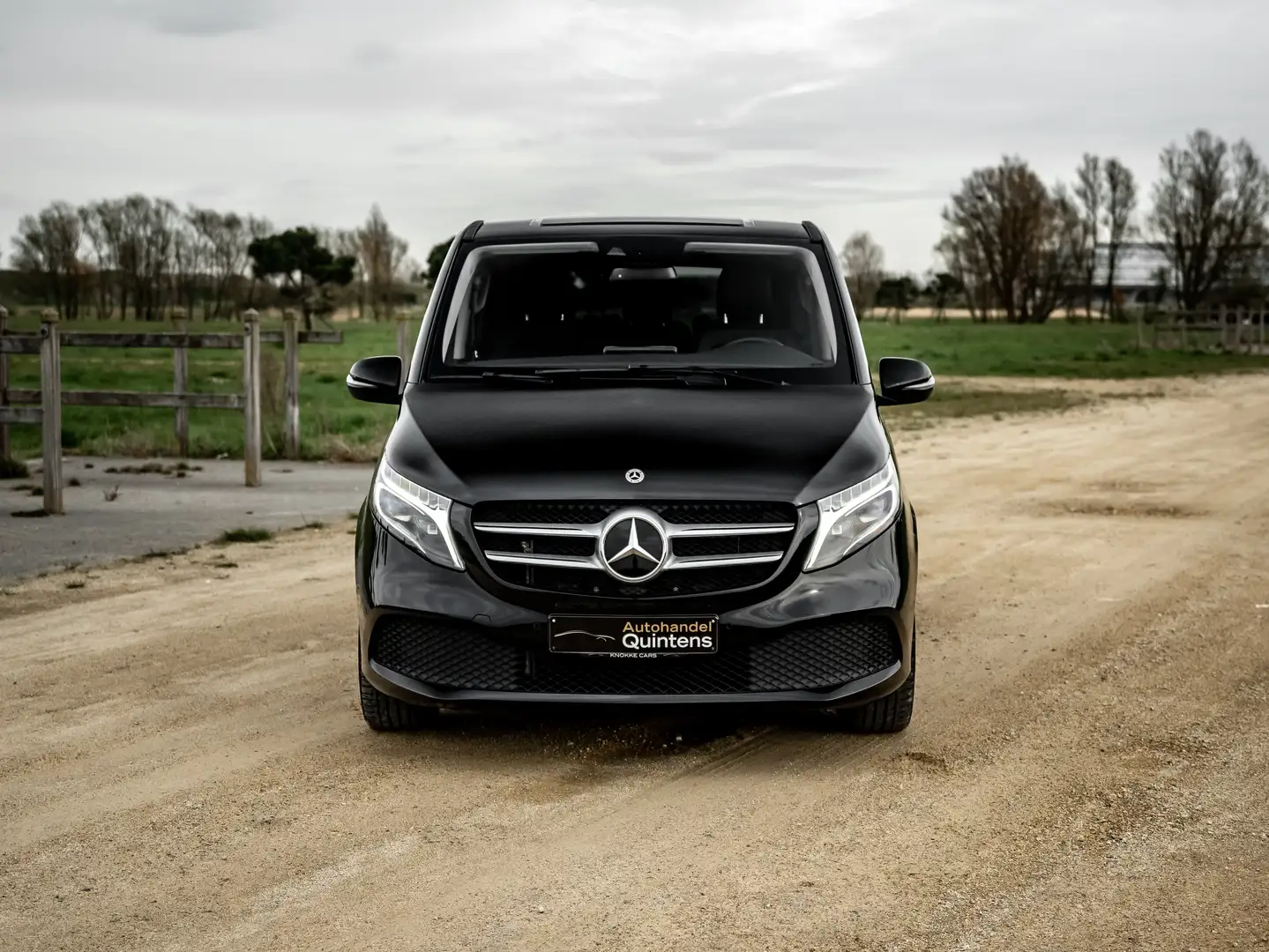 Mercedes-Benz V 250 Leder,Led lichten,Elektr deuren,LWB,ombouw LV kan Zwart - 2