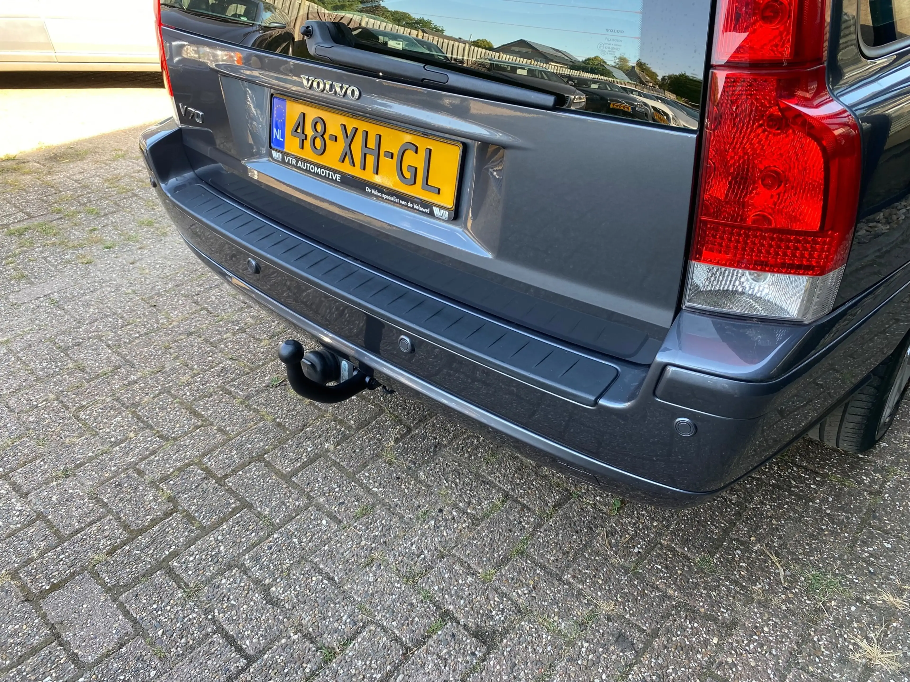 Volvo V70 2.4 Edition Sport LEER / NAVI / SUNROOF — photo 10