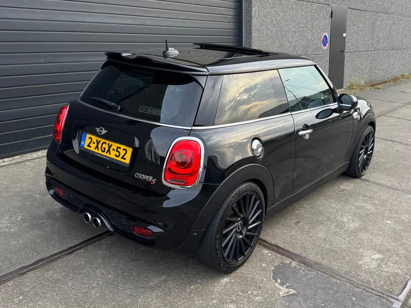 MINI Cooper Cooper 2.0 Coop.S Chili SB Zwart - 2