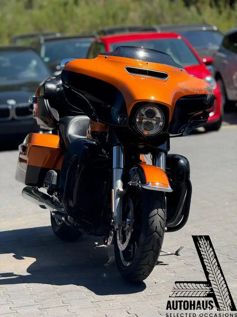 Harley-Davidson limited - 1