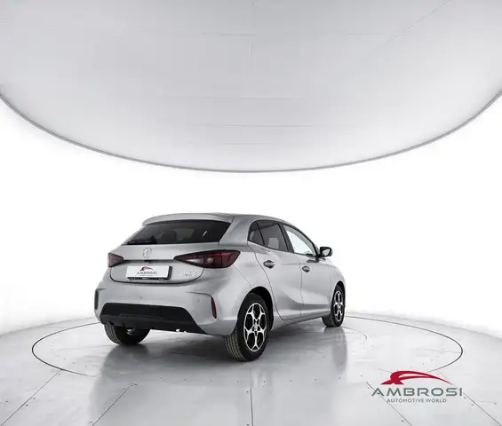 MG MG3 view 3