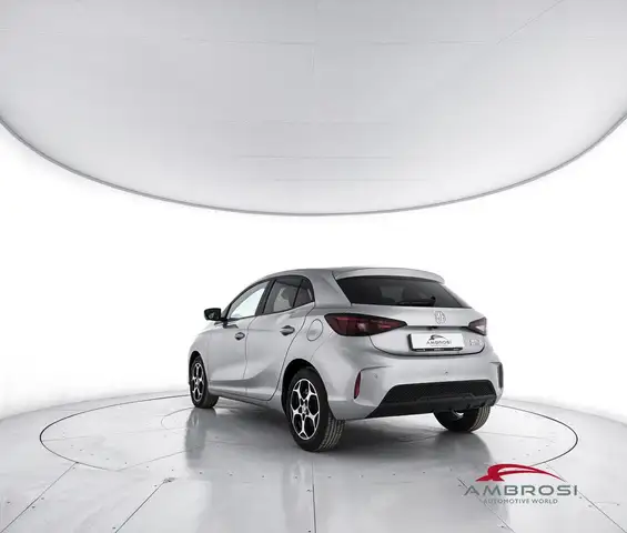 MG MG3 view 4
