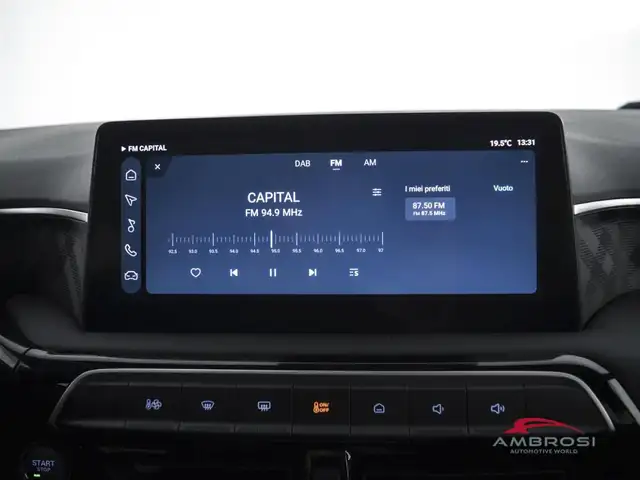 MG MG3 view 15