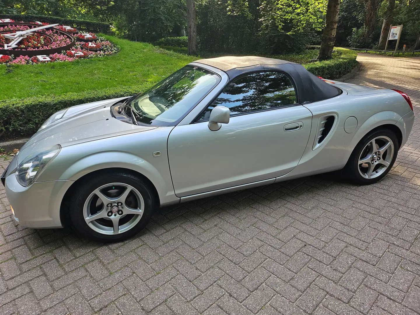 Toyota MR 2 MR 2 1.8-16v VVT-i Argent - 2