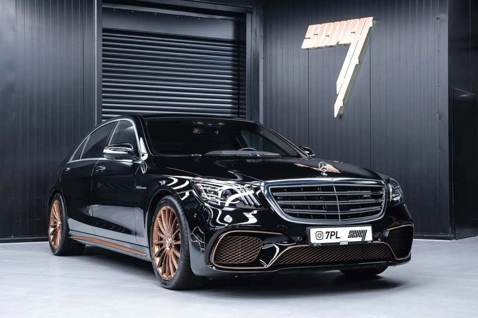 Mercedes-Benz S 65 AMG L | Final Edition 1 of 130 Schwarz - 1