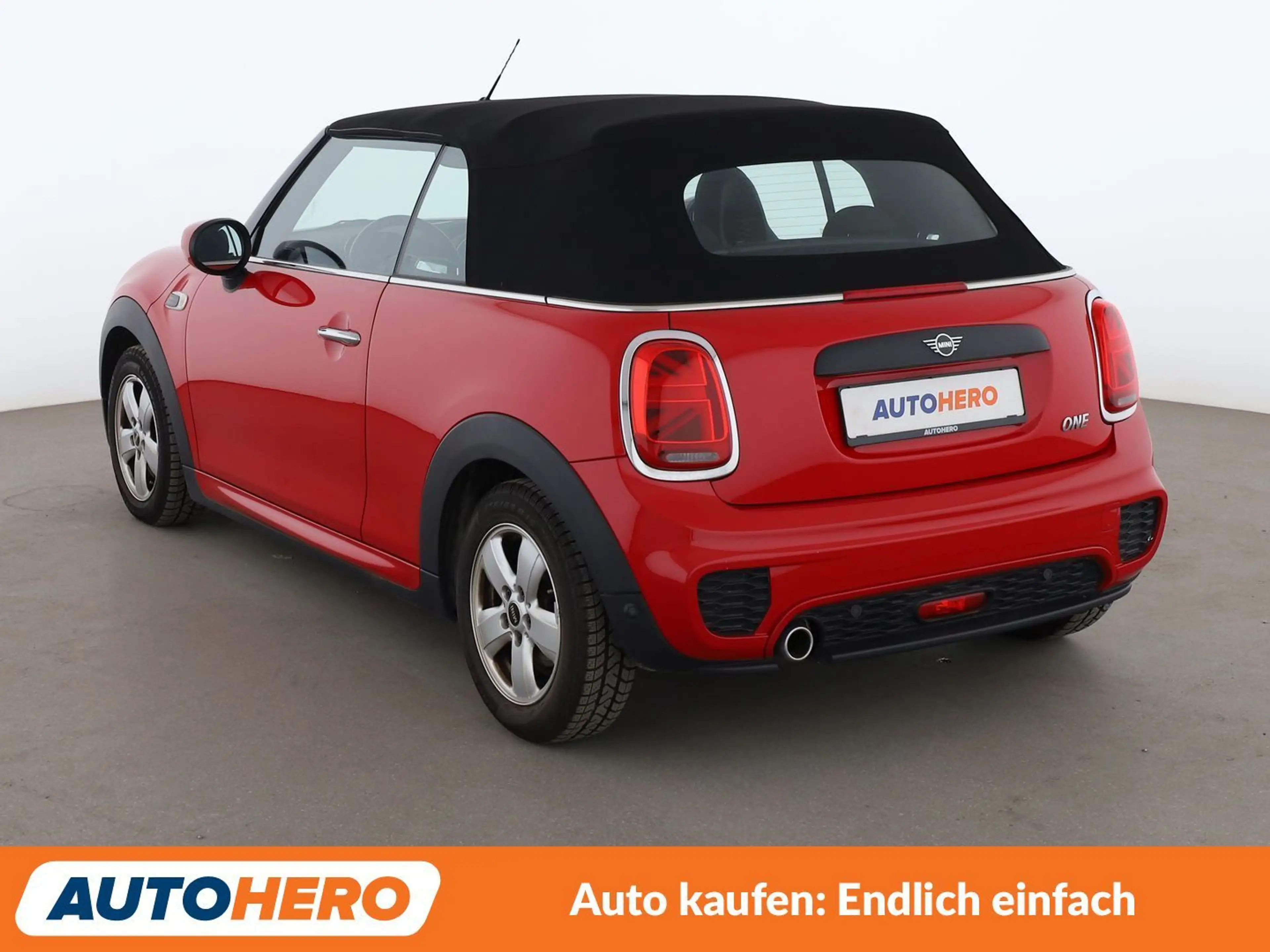 MINI One Cabrio One*NAV*LED*TEMPOMAT*PDC*SHZ*BLUETOOTH* — photo 4