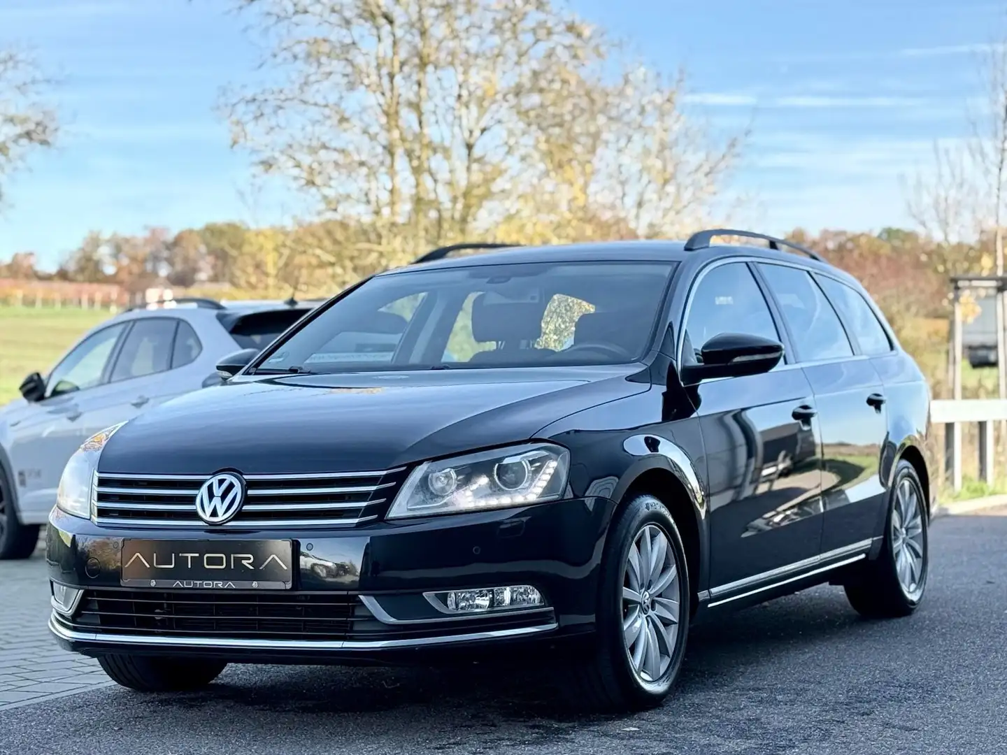 Volkswagen Passat Variant Comfortline BlueMotion |2.HAND| Nero - 2