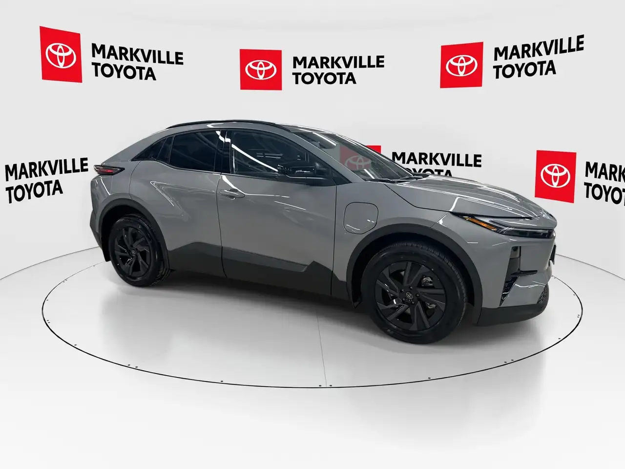 Toyota C-HR photo Toyota C-HR