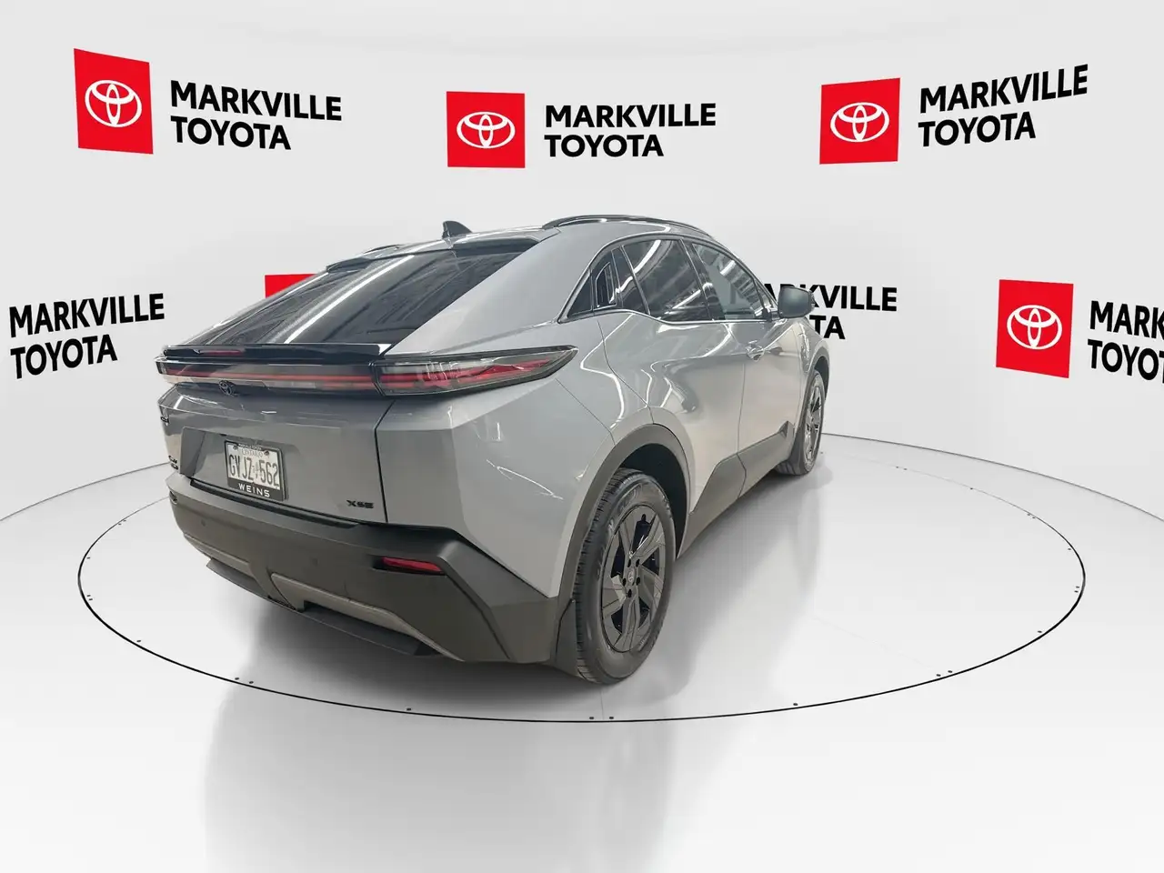 Toyota C-HR photo Toyota C-HR