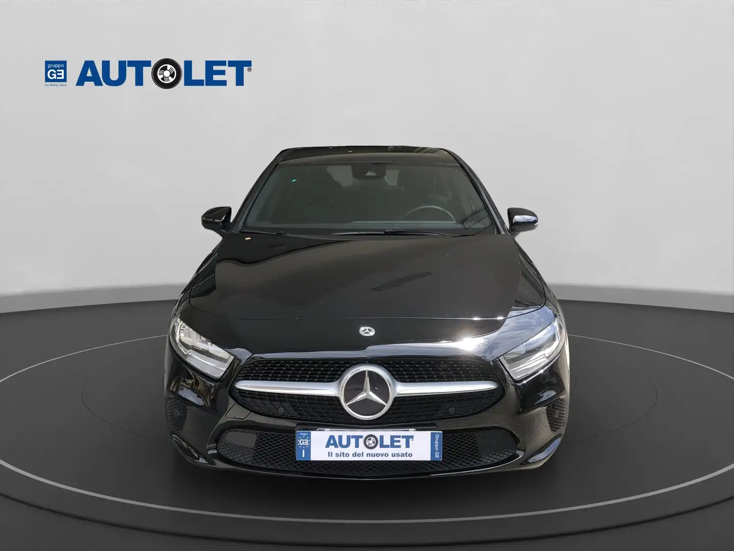 Mercedes-Benz A 180 A 180 d Business auto Nero - 2