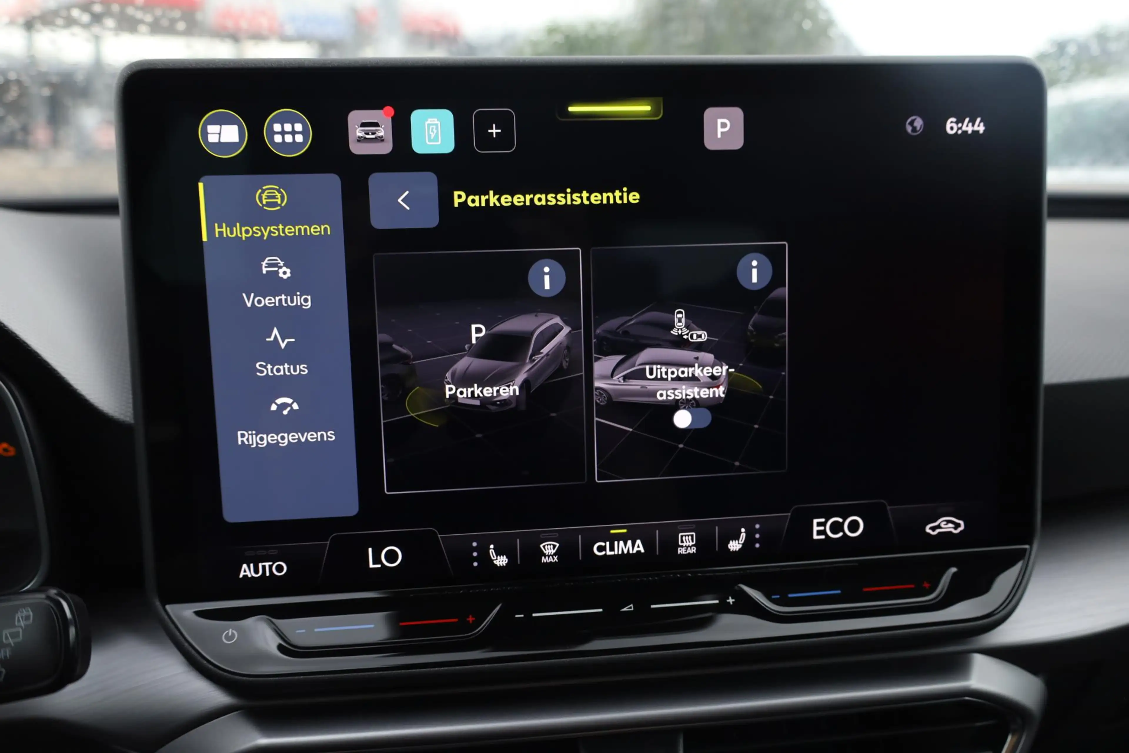 SEAT Leon e-Hybrid Sportstourer 1.5 TSI FR Business 204PK / 150kW DSG — photo 29