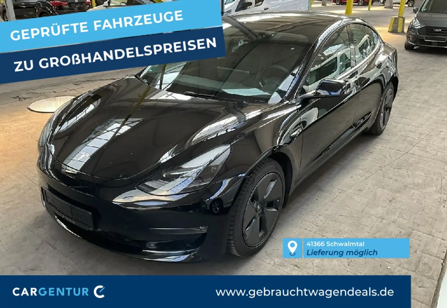 Tesla Model 3 - 1