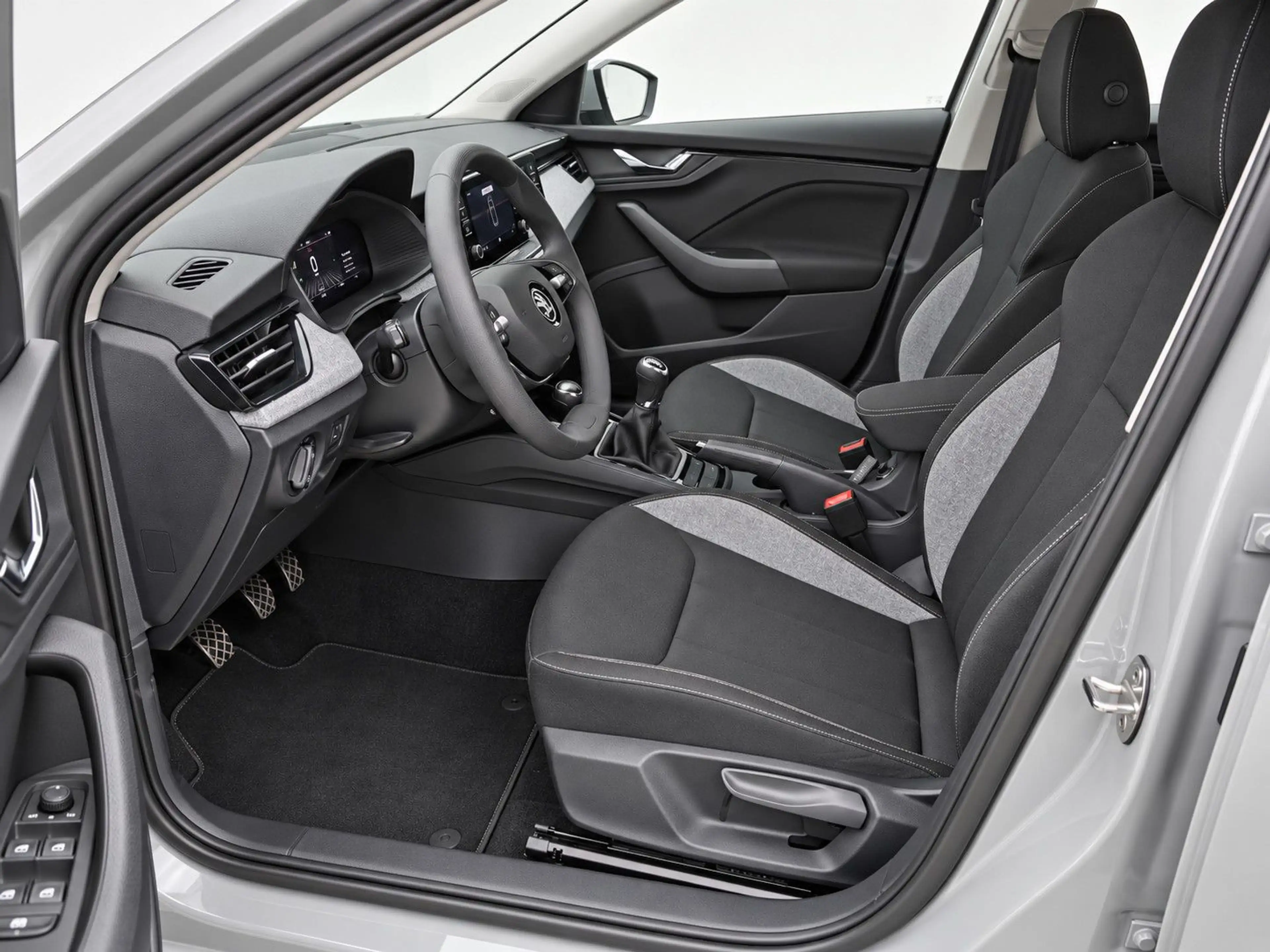 Skoda Scala 1.0TSI AHK Climatronik LED Navi-App — photo 4