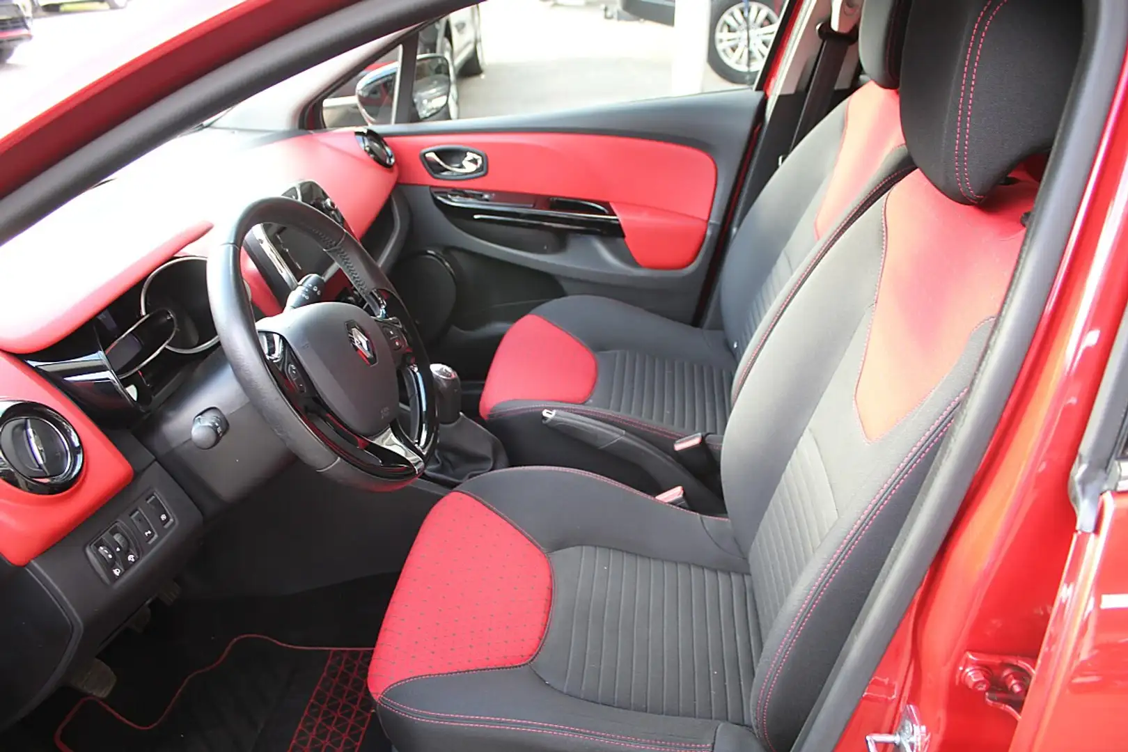 Renault Clio Dynamique dCi 90 Rot - 2