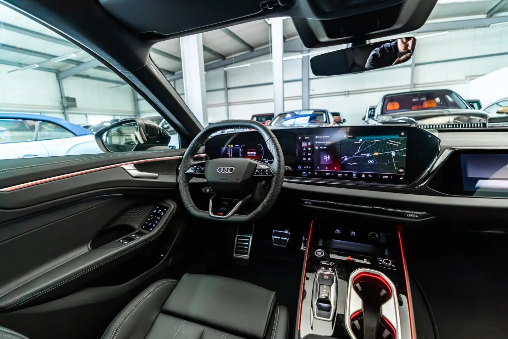 Audi A6 Avant S-Line 40 TDI/quattro /Tech +/New Model Schwarz - 2