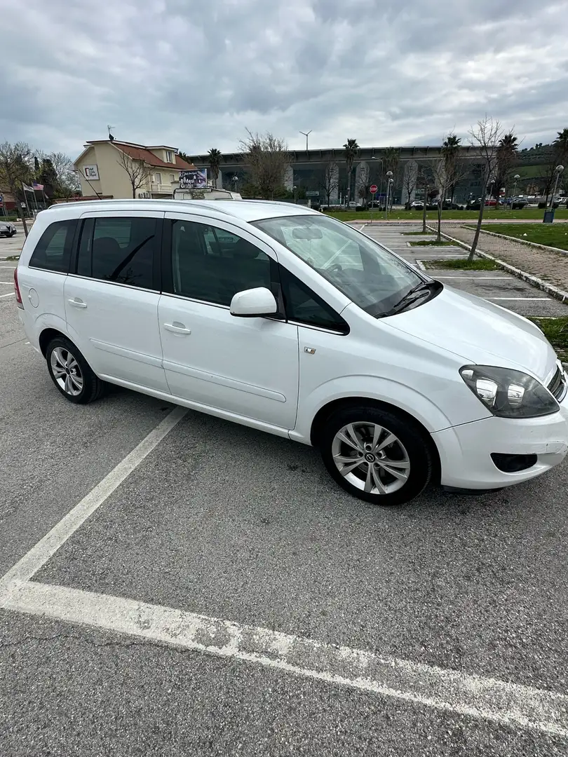 Opel Zafira 1.6 One ecoM 150cv - 1