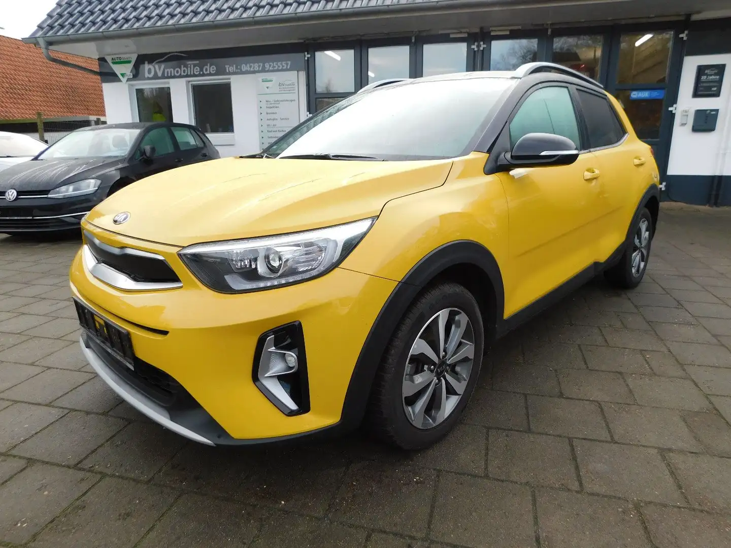 Kia Stonic Edition 7 Schwarz - 1