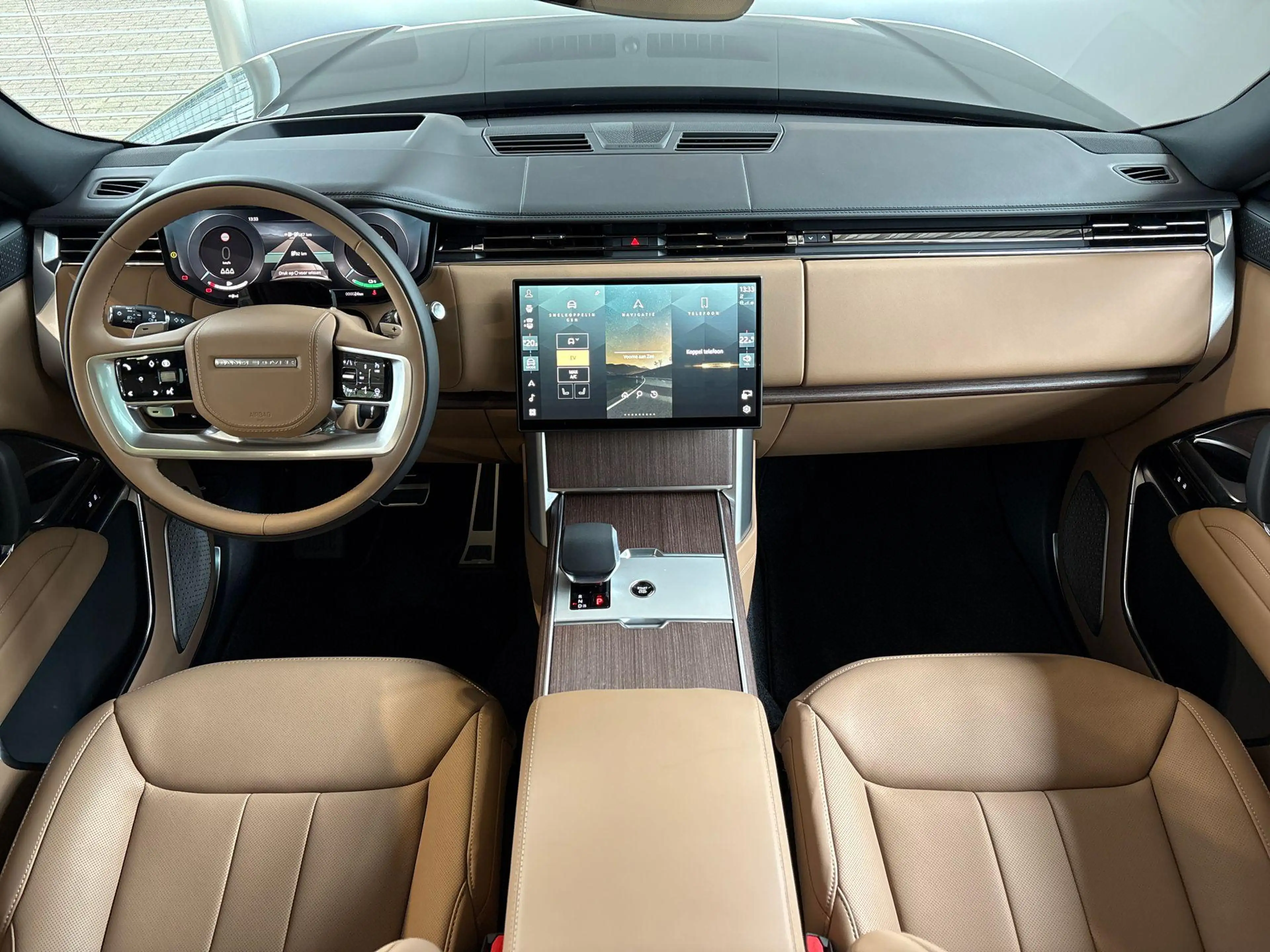 Land Rover Range Rover P460e HSE | Towing Pack | Comfort Pack — photo 5