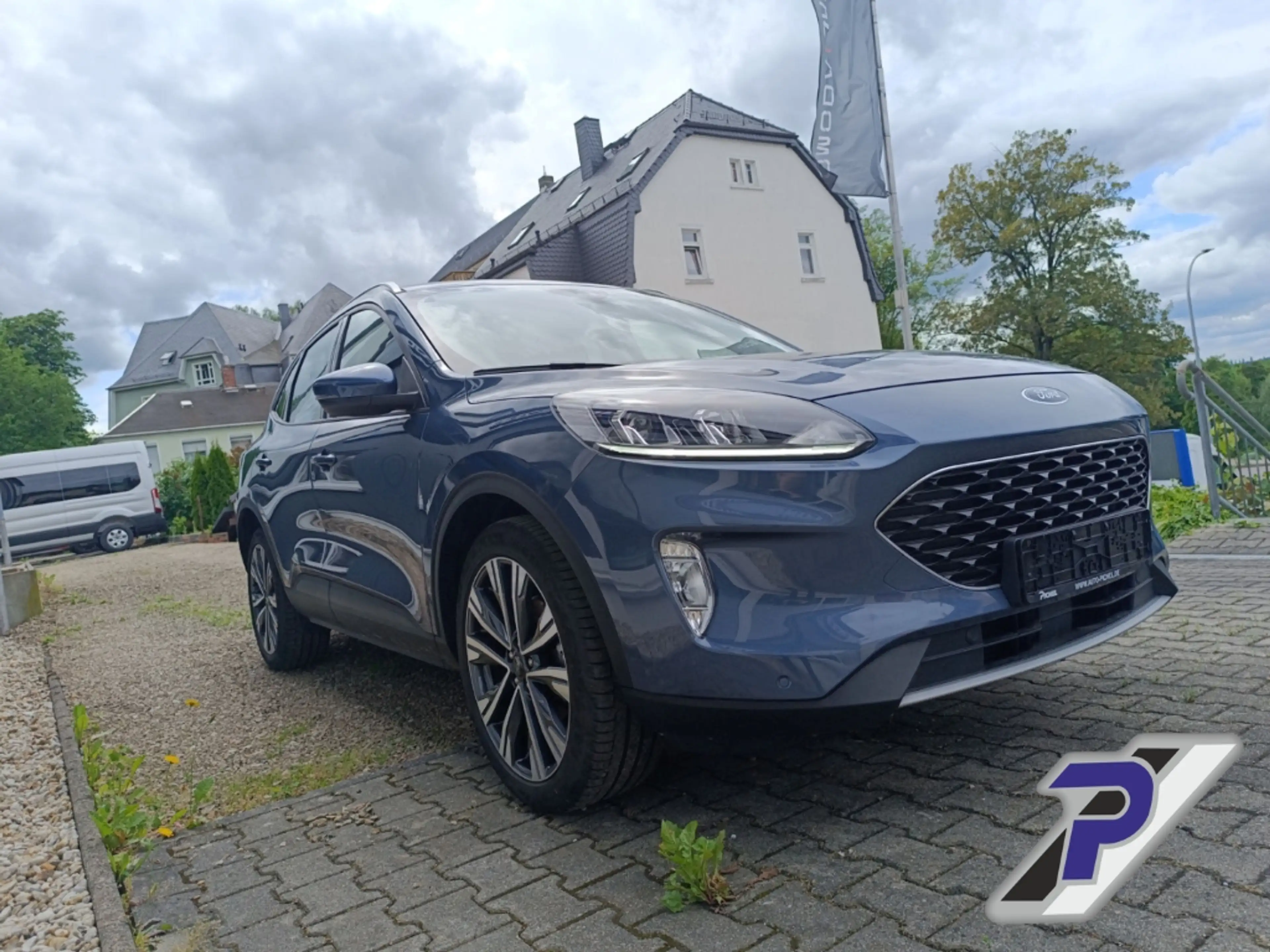 Ford Kuga Cool & Connect Klimaautomatik-2-Zonen Sitzheizung — photo 6