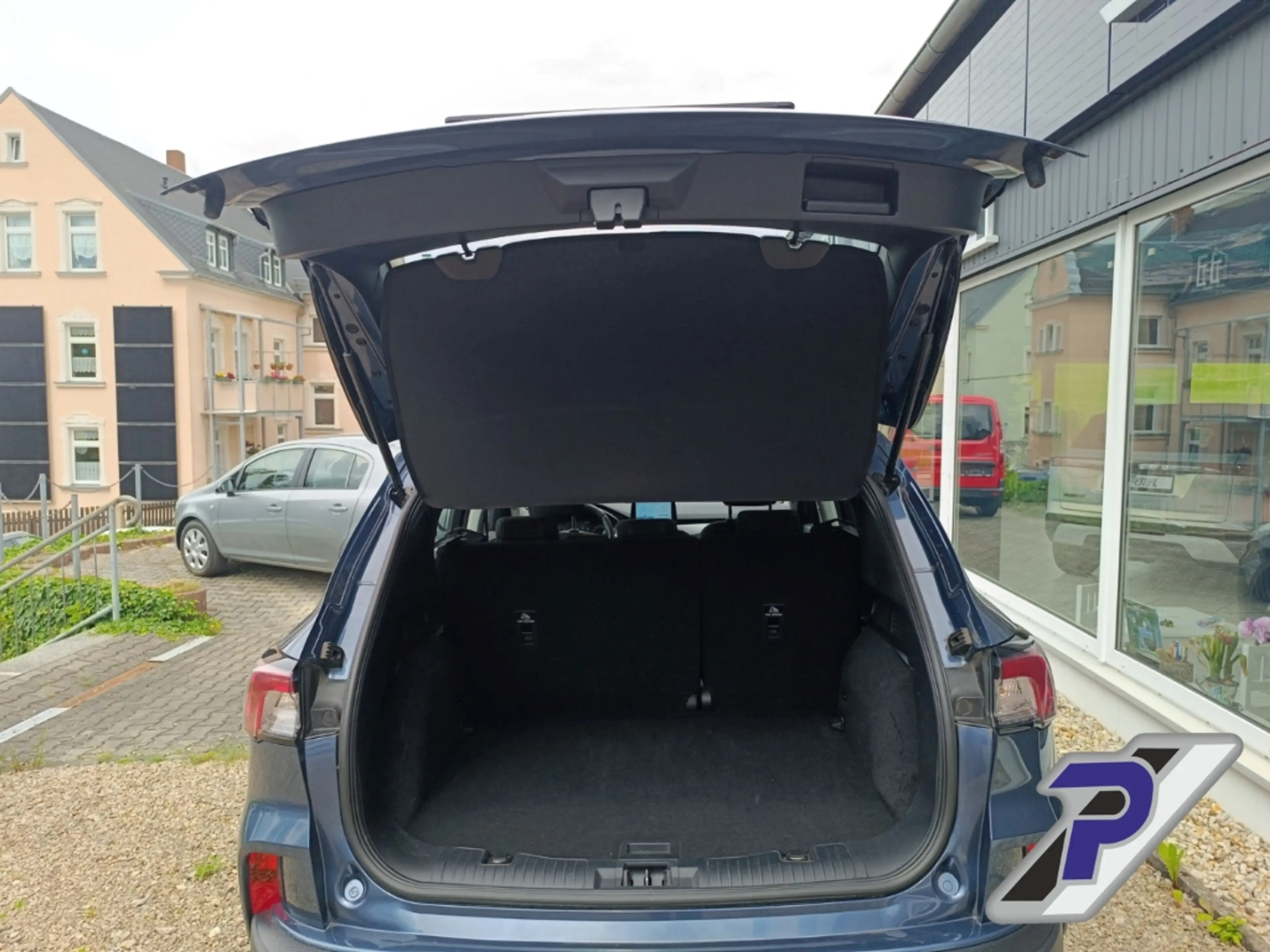 Ford Kuga Cool & Connect Klimaautomatik-2-Zonen Sitzheizung — photo 4